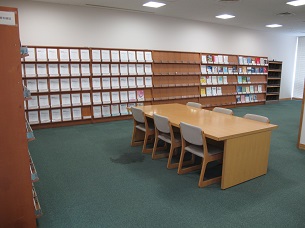 1階館内案内 電気通信大学附属図書館 1階館内案内 電気通信大学附属図書館