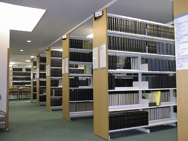 1階館内案内 電気通信大学附属図書館 1階館内案内 電気通信大学附属図書館